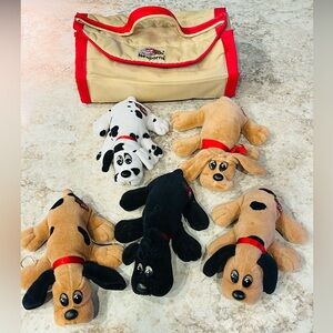 Tonka Pound Puppies Newborns Plush Dog Kennel Case & 5 Puppies VIntage 1985-1986